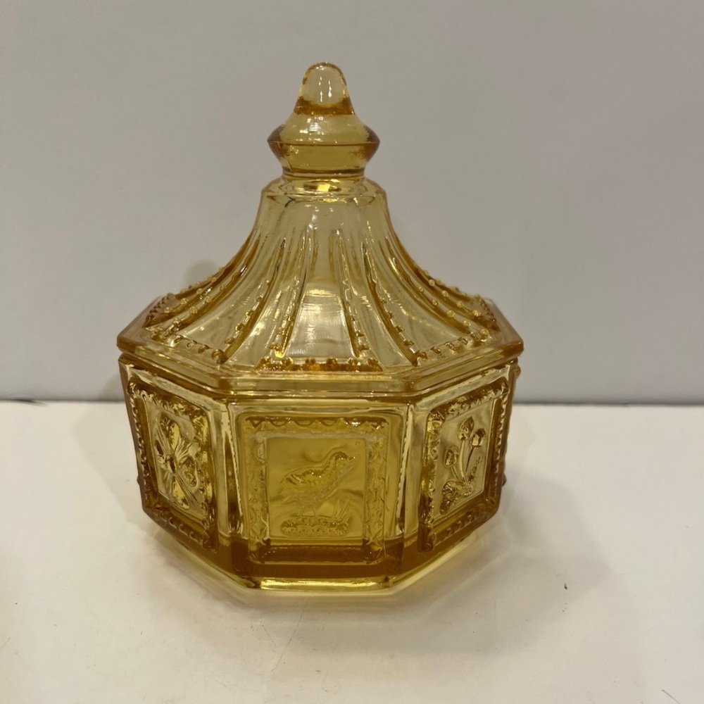 Imperial Glass Candy Dish With Cover Octagonal Amber Birds Nature Vintage